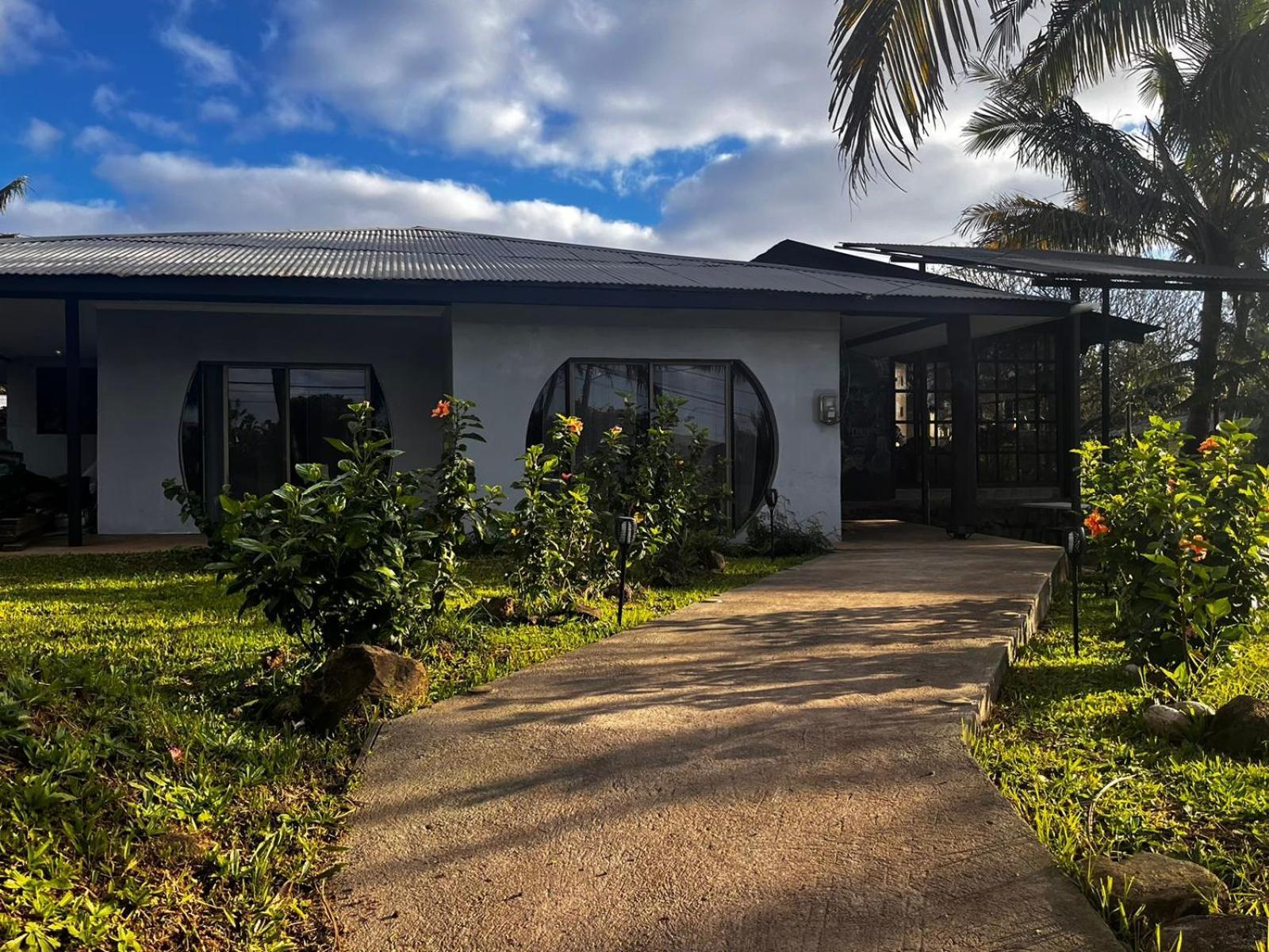Hotel Hanau'Eepe Hanga Roa Ngoại thất bức ảnh